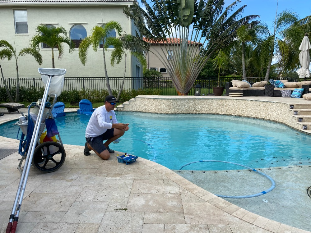 “Top 5 Pool Maintenance Tips Every Palm Beach Homeowner Should Know”